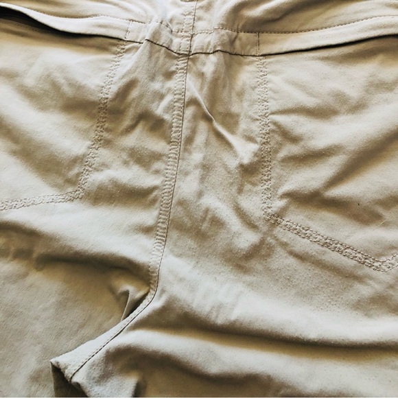 Eddie Bauer Outdoor Hiking Shorts with Zippered Pockets in Beige Size 16 - Picture 16 of 16